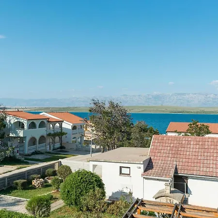 Partelj 5 By Interhome Vir