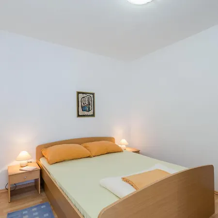 Partelj 5 By Interhome Lejlighed Vir