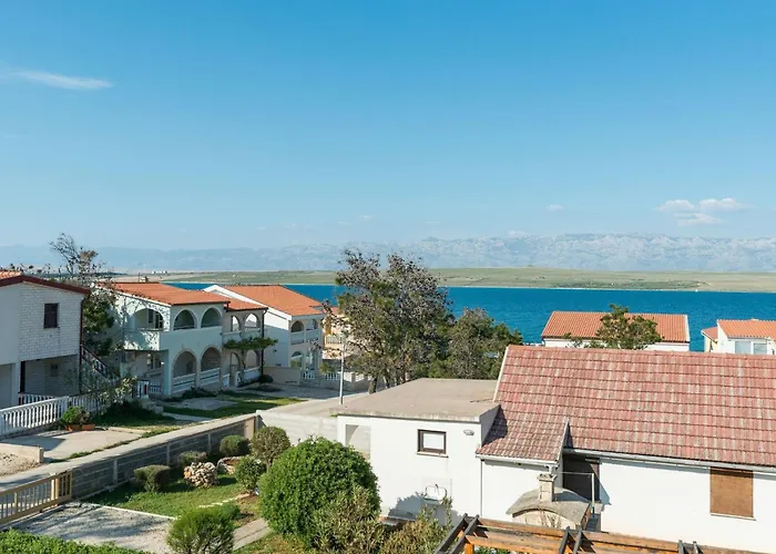 Partelj 5 By Interhome Vir