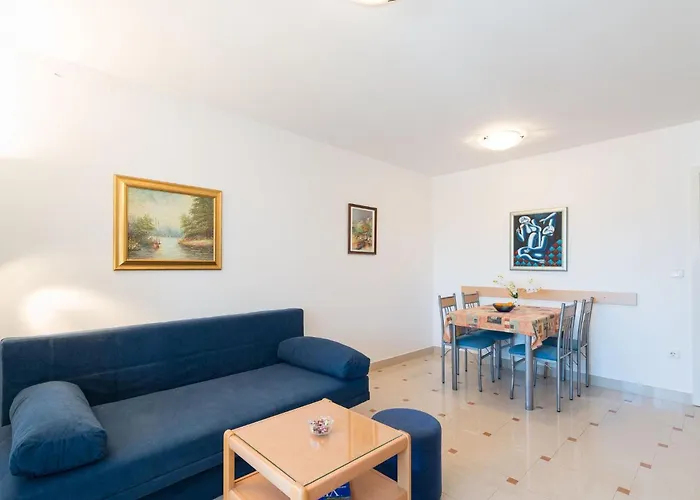 Partelj 5 By Interhome * Vir